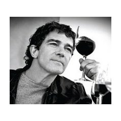 antonio-banderas-wine.jpg